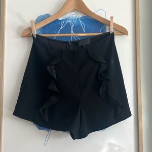 Intermix Black ruffle hot shorts sz S